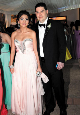 La boda de René Serrano y Elisa García