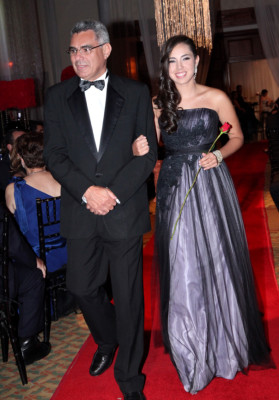 La prom de la Escuela Americana