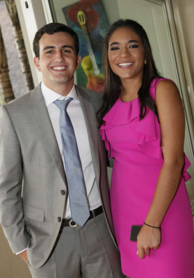 Senior breakfast de la Escuela Americana