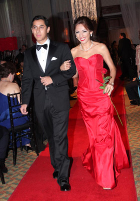 La prom de la Escuela Americana