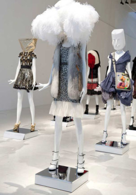 Louis Vuitton: The Art of Fashion