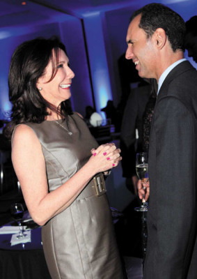 EstrategiayNegocios se une a OPSA