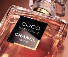 Coco Mademoiselle Crush Absolu es una fragancia para romper el molde<i>, </i>donde las notas ambarinas, afrutadas y florales se encuentran para crear una estela inesperada.