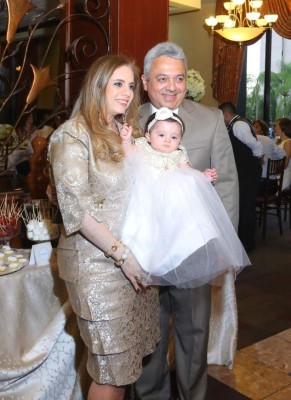 Bautizo de Giselle Escobar