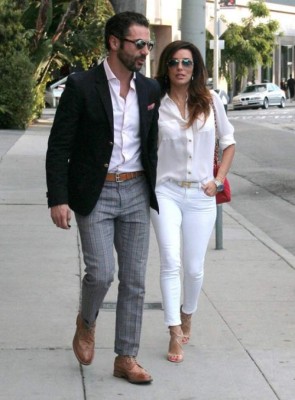Eva Longoria feliz junto a su novio