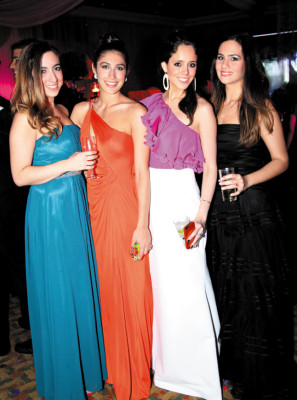 La prom de la Escuela Americana