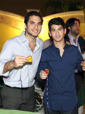 Fiesta para Natalie Pagels y Tavi Canahuati