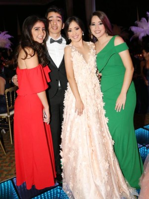 Prom de la DelCampo International School