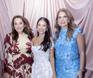 Eugenia Sofía Salgado Romero vivió un encantador bridal shower en honor a su próxima unión matrimonial con William Hall Noriega.