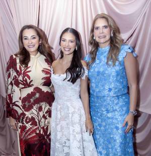 Eugenia Sofía Salgado Romero vivió un encantador bridal shower en honor a su próxima unión matrimonial con William Hall Noriega.