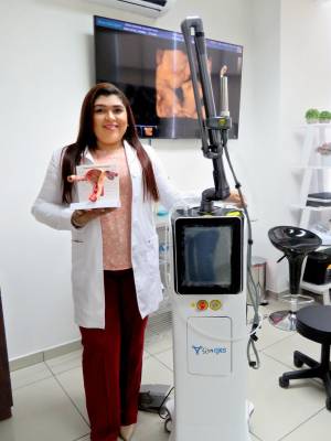 Doctora Sarahí Argentina Alcántara López, especialista en ginecología y obstetricia con orientación en Estética Vaginal.