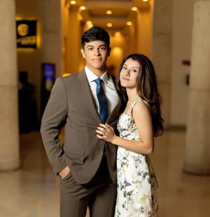 En una mañana cálida, los juniors 2026 de La Estancia School celebraron un brunch en el Hotel InterContinental San Pedro Sula. Los jóvenes llegaron emocionados a la cita, luciendo elegantes atuendos y listos para compartir un momento especial entre risas, fotografías y buena compañía, antes de despedirse del año escolar.