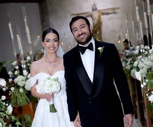 Una boda que celebró el amor y la elegancia fue la de Victoria Khury y Víctor Kafati.