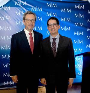 Eduardo Mayora, representante de la firma de abogados Mayora&amp;Mayora de Guatemala y Odín Guillén Leiva de Mayora&amp;Mayora San Pedro Sula.