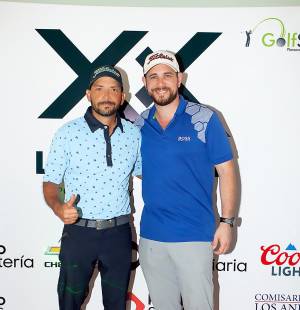 Benjamín Abdu de GolfShop y Jorge Vitanza representante de Luxxbet, patrocinadores del evento.
