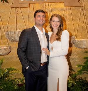 Los novios Ricardo Pellman y Allison Kamp.