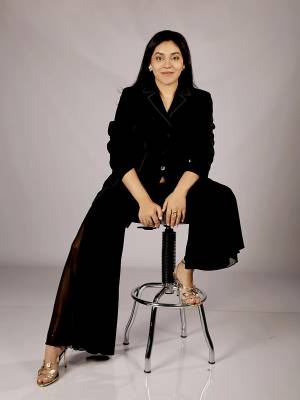Una propuesta que busca elevar la moda latinoamericana y reflejar la conexión cultural y espiritual de Honduras, así define Bianka Martínez la colección con la que debutará en la edición 2025 de BAC Estilo Moda.