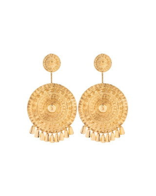 Spice up your outfit