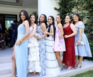 La Generación 2026 de la Escuela Americana de Tegucigalpa celebró su Senior Lunch en una tarde especial, marcada por la elegancia, la alegría y buena compañía. Entre sonrisas, conversaciones y un ambiente cálido y agradable, los estudiantes compartieron momentos que reflejan los lazos que se forjaron a lo largo de los años.