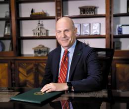 Jeff Cohen regresa a Honduras como el nuevo rector de la Universidad Zamorano. Esta vez su rol es distinto: menos diplomático, más institucional; menos estratégico en lo geopolítico, más enfocado en lo humano. Su sueño: dejar un legado.