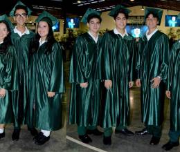 Los seniors 2025 de la Elvel School recibieron su título de bachillerato durante una solemne ceremonia realizada en las instalaciones de su escuela, donde autoridades escolares exaltaron los logros de la promoción José Francisco Morazán Quesada. Vestidos con sus togas verdes, en honor al color de su emblema, la nueva generación de graduados compartió con sus orgullosos padres.