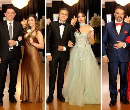 Entre sonrisas y emoción los seniors 2026 de Hillcrest School desfilaron junto a sus padres en su prom night en el Centro de Convenciones del Hotel Honduras Maya marcando el inicio de una velada llena de alegría y momentos especiales.