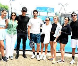 OG Padel Club, el primer club de Pádel en Honduras abrió sus puertas con una ceremonia inaugural llena de entusiasmo y pasión donde amigos y familiares de Eugenio Torres, dueño y fundador, disfrutaron de emocionantes partidos en las canchas abiertas especialmente para ellos. En esta foto: <i><b>Nina Dimitrakis, Karina Lara, Juancarlos Alvarez, Eugenio Torres, Sofia Mata, Bernice Creamer, Valentina Martinez y Mario Villeda</b></i>