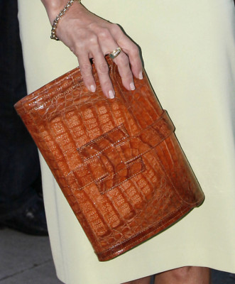 Detalles de vestuario