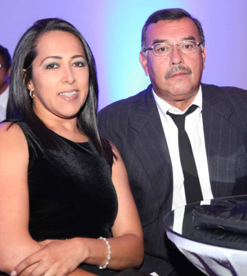 EstrategiayNegocios se une a OPSA