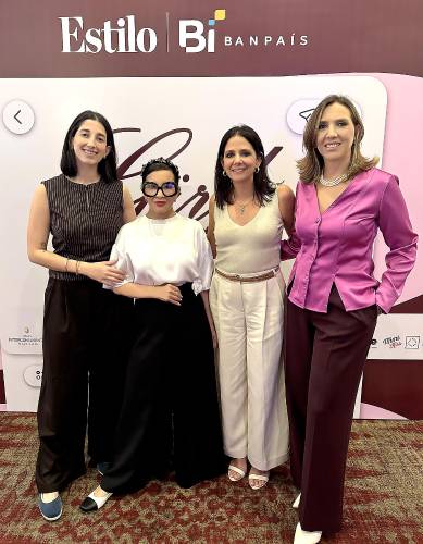 Francesca García, Blanca Bendeck, Mireya Nasser y Karen Rheinboldt.