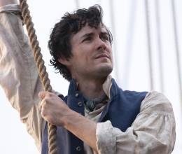 Jonah Hauer-King es el príncipe Eric en el live-action de The Little Mermaid que se estrena el 25 de mayo en los cines hondureños Photo by Giles Keyte. © 2023 Disney Enterprises, Inc. All Rights Reserved.