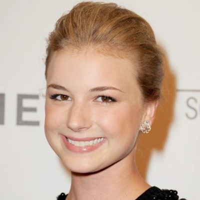 Happy birthday, Emily VanCamp!