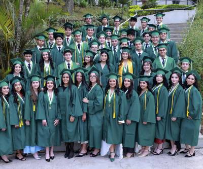 Graduación 2026 de la Academia Los Pinares