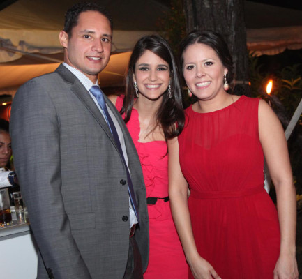 La boda de Ginette Gutiérrez y Eduardo Waddington