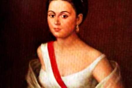 La ecuatoriana Manuela Sáenz Aizpuru fue la amante y defensora de Simón Bolívar mejor conocida como “Libertadora del Libertador” por defender a Bolívar durante un intento de asesinato. Ella se enfrentó a los conspiradores, mientras Bolívar huía por la ventana.