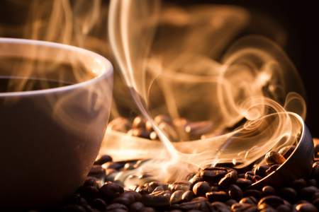 2. Tiene un sabor mucho más intensoEl café tiene un sabor más fuerte que cualquier té que decidas tomar.