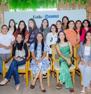 La quinta edición de Girl Boss inició con entusiasmo en el network brunch celebrado en Silvestre, Terravista Plaza, San Pedro Sula. Las finalistas compartieron historias inspiradoras en una mañana llena de conexión y motivación. Con una decoración primaveral y el respaldo de aliados como Banpaís, Supermercados Colonial, Unitec y Boxful, el evento marcó el comienzo de una edición dedicada a romper barreras.