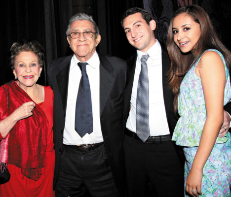 Banco Atlántida continua celebrando