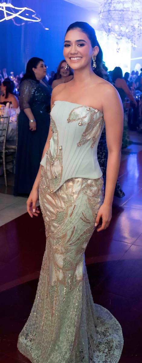 Looks de la gala de graduación de la Escuela Internacional Sampedrana 2026