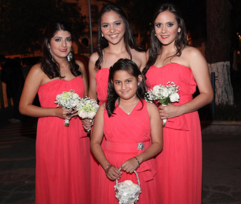 La boda de René Serrano y Elisa García