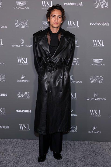 Dominic Fike en Saint Laurent.