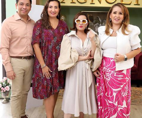 En una tarde cargada de entusiasmo, los patrocinadores y diseñadores de BAC Estilo Moda 2024 se dieron cita en el restaurante Magnolia para disfrutar de un brunch previo al gran evento. Entre risas, brindis y cálidas conversaciones, los asistentes compartieron su pasión por la moda en un ambiente íntimo y acogedor. Lo más destacado de la velada fue su noble propósito, ya que el evento fue a beneficio de FUNHOCAM. Una experiencia donde el estilo y la solidaridad se entrelazaron.