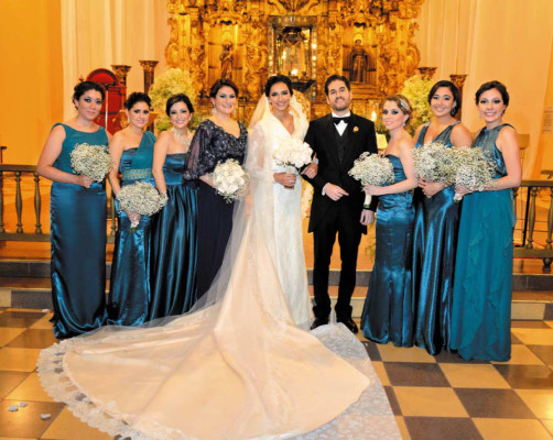 La boda de Atenas Hernández y Juan Merino