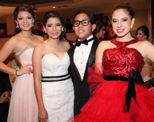 Del Campo International School grad