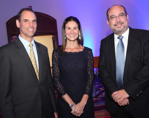 EstrategiayNegocios se une a OPSA