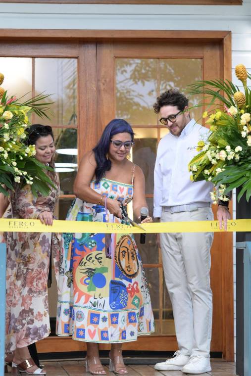 FERCO Cerámica inaugura su nueva tienda en Roatán.