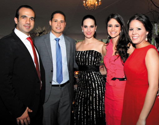La boda de Ginette Gutiérrez y Eduardo Waddington
