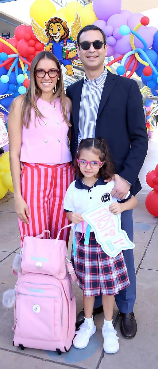 First Day of First Grade de Macris School