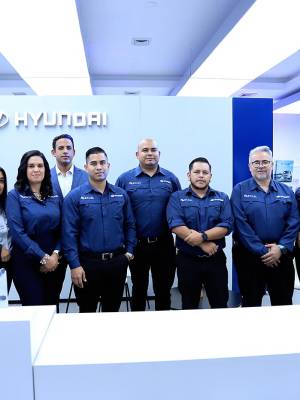 Excel y Hyundai presentan sucursal renovada en Tegucigalpa