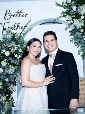 La boda civil de Neptali Pineda y María José Fuentes